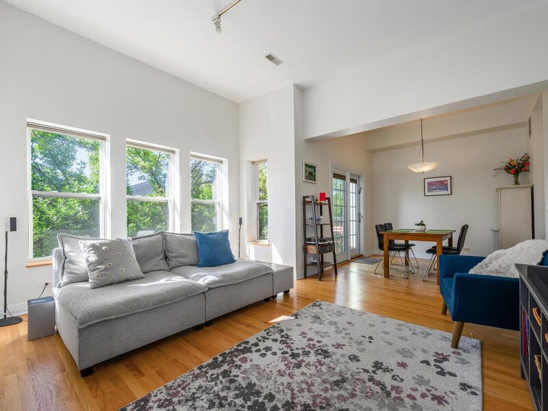 4445 N Paulina Street Chicago IL 60640
