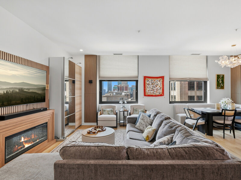 330 S Michigan Avenue Chicago IL 60604