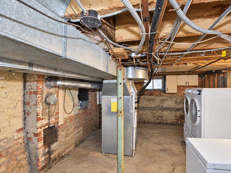 113 S Oakwood Avenue West Chicago IL 60185