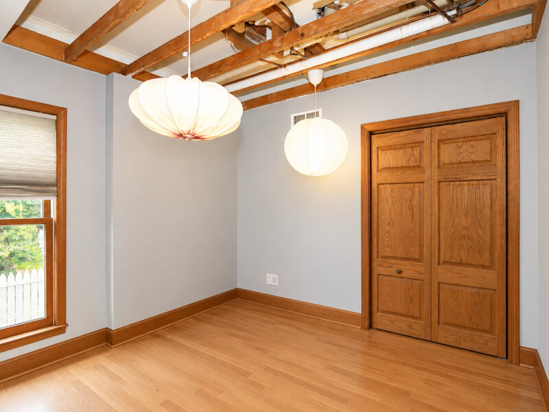 113 S Oakwood Avenue West Chicago IL 60185