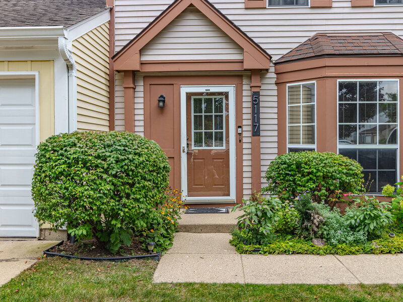 5117 Pembrook Court Gurnee IL 60031