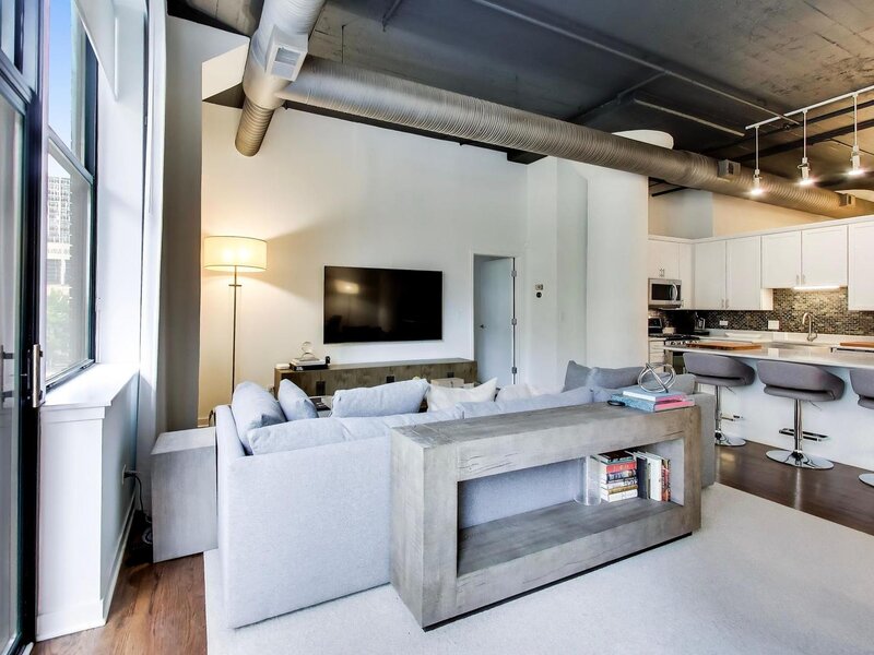 547 S Clark Street Chicago IL 60605