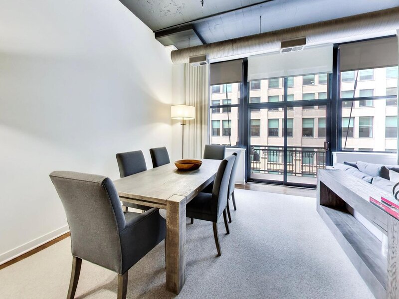 547 S Clark Street Chicago IL 60605