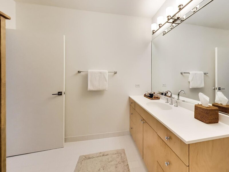 547 S Clark Street Chicago IL 60605