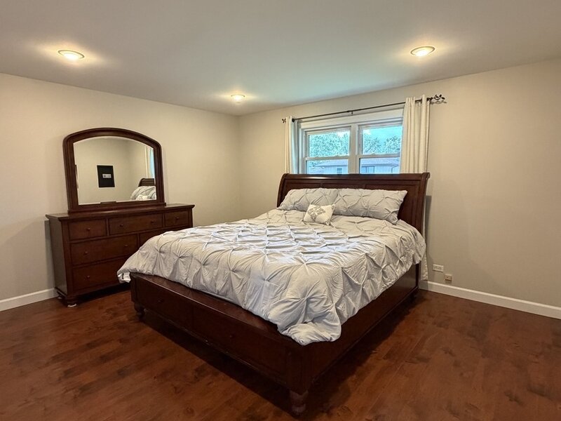 15524 Lorel Avenue Oak Forest IL 60452