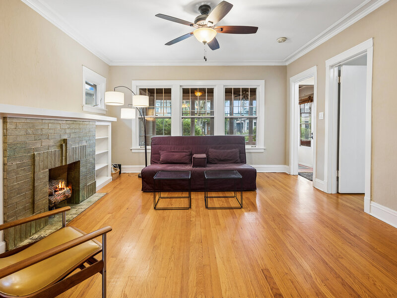 3335 W Eastwood Avenue Chicago IL 60625