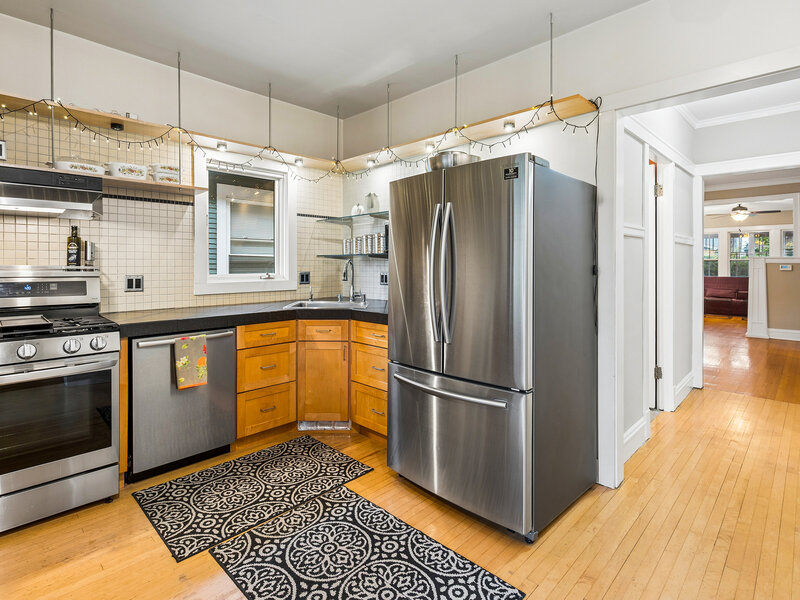 3335 W Eastwood Avenue Chicago IL 60625