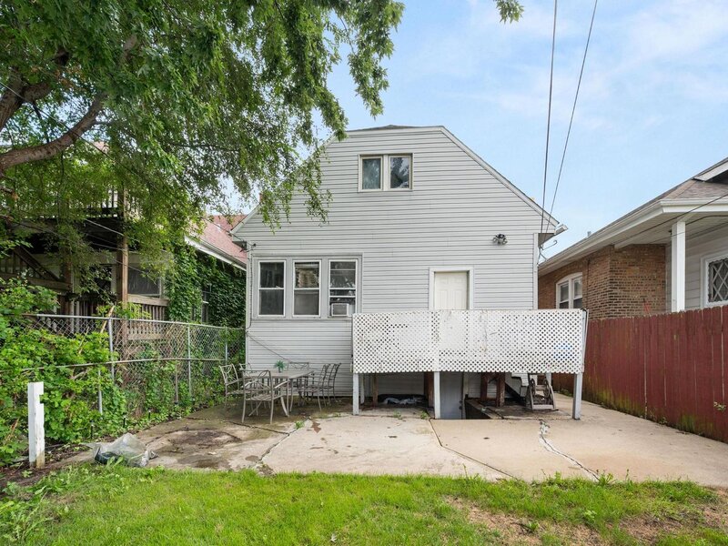 5630 S Albany Avenue Chicago IL 60629