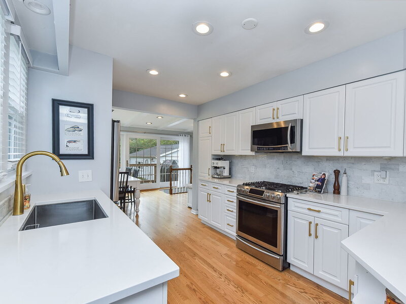701 N Kenilworth Avenue Glen Ellyn IL 60137