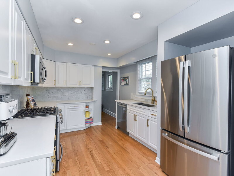 701 N Kenilworth Avenue Glen Ellyn IL 60137