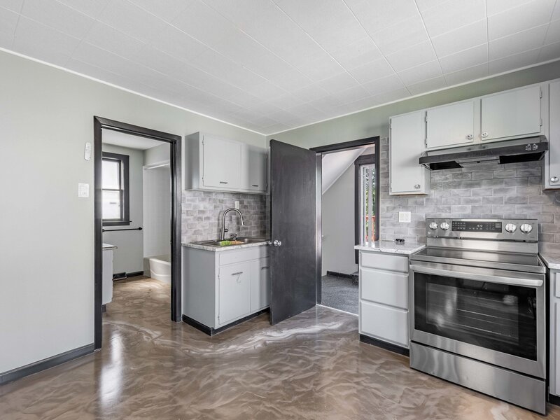 75 W 23rd Street Chicago Heights IL 60411