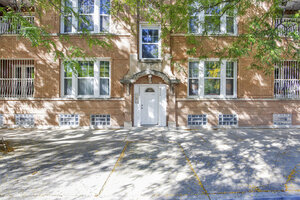 Photo of 2006 N Spaulding Avenue Chicago IL 60647 Unit 2