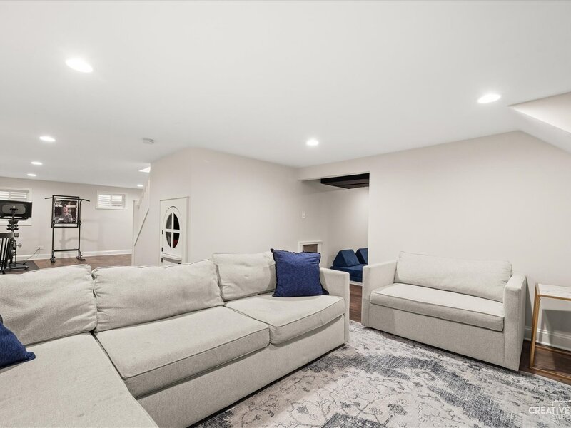 774 Glenbard Road Glen Ellyn IL 60137