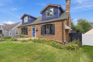 Photo of 9427 S Saint Louis Avenue Evergreen Park IL 60805
