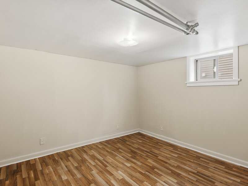 9427 S Saint Louis Avenue Evergreen Park IL 60805