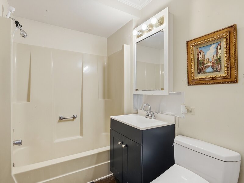 9427 S Saint Louis Avenue Evergreen Park IL 60805