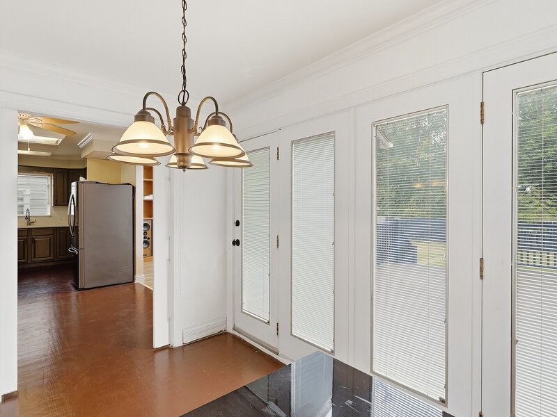 9427 S Saint Louis Avenue Evergreen Park IL 60805