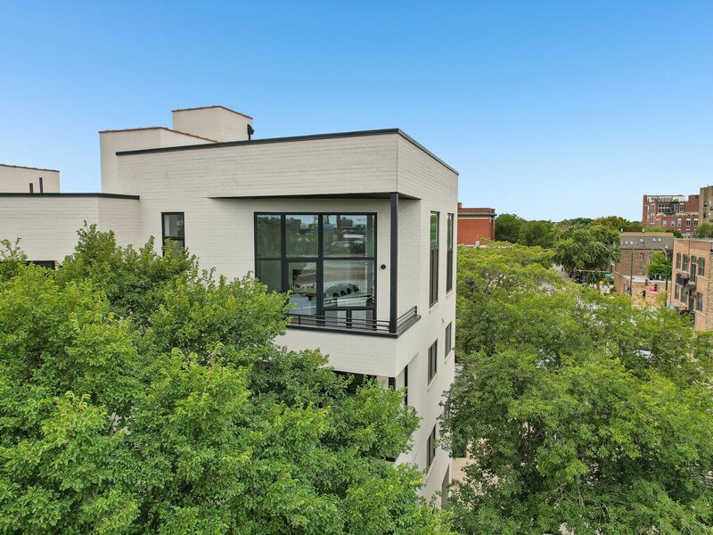 1656 N Bosworth Avenue Chicago IL 60642