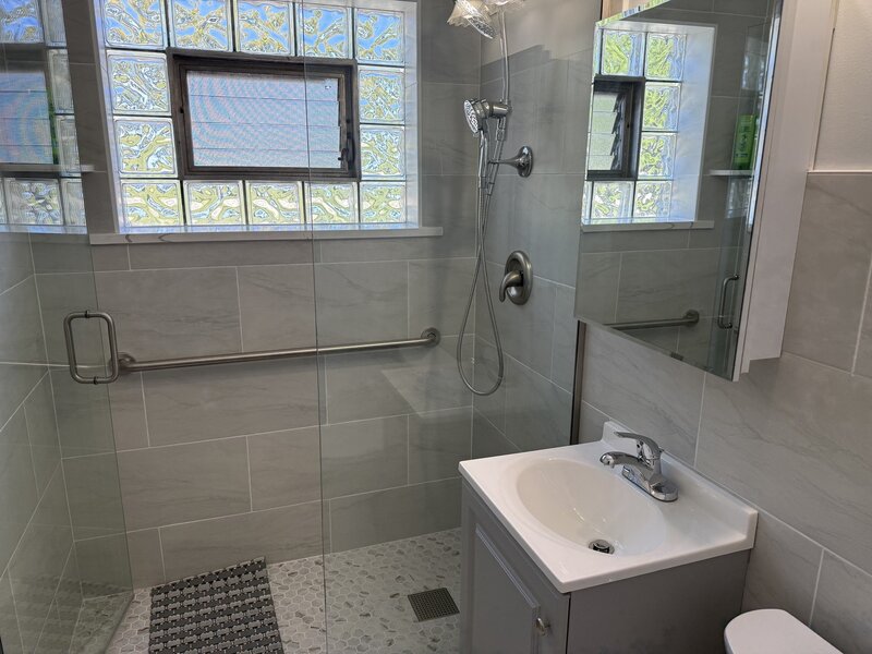 5429 S Massasoit Avenue Chicago IL 60638