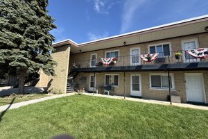 Photo of 5429 S Massasoit Avenue Chicago IL 60638 Unit 4