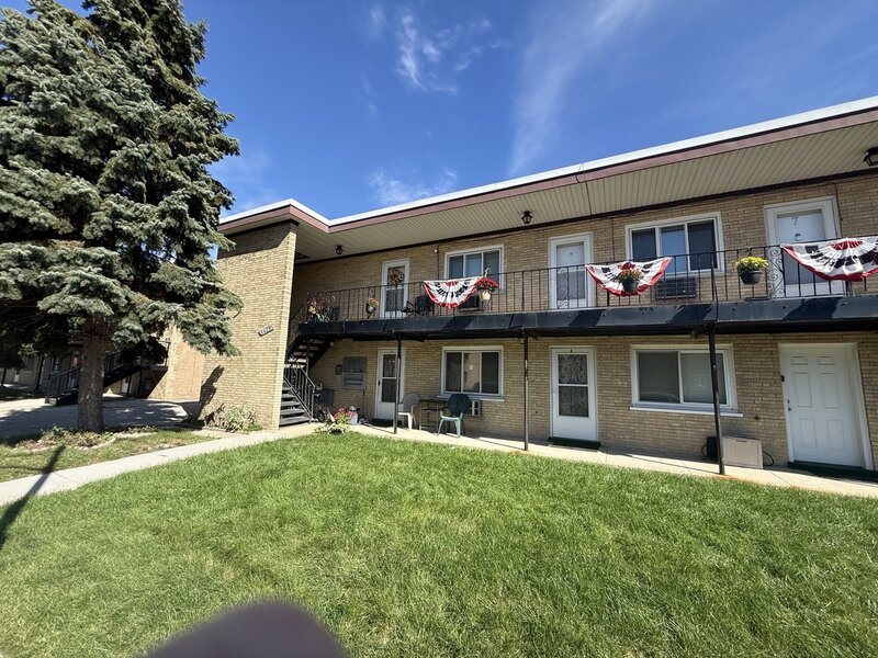 5429 S Massasoit Avenue Chicago IL 60638