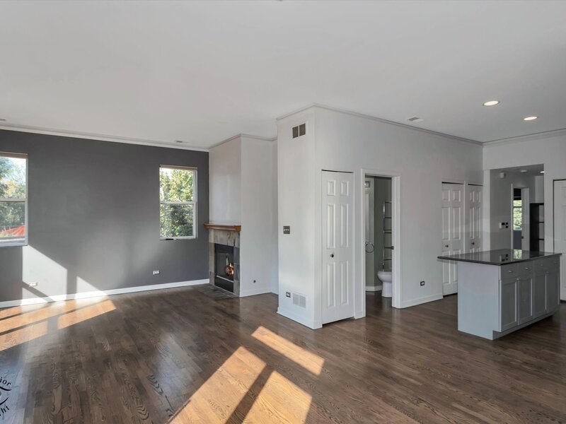 946 W Fry Street Chicago IL 60622