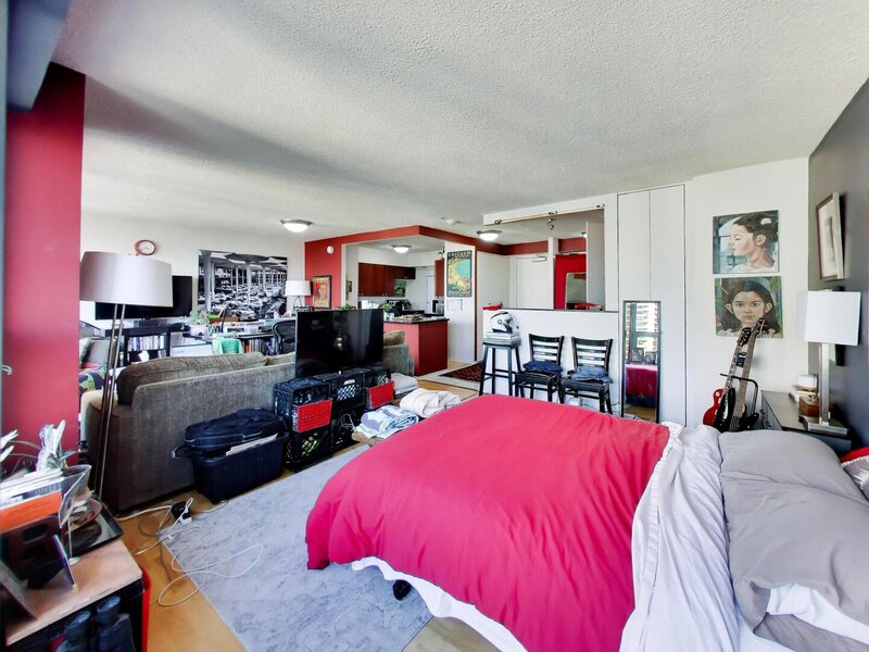 30 E Huron Street Chicago IL 60611