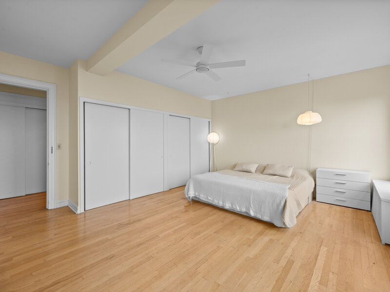 5300 S Shore Drive Chicago IL 60615