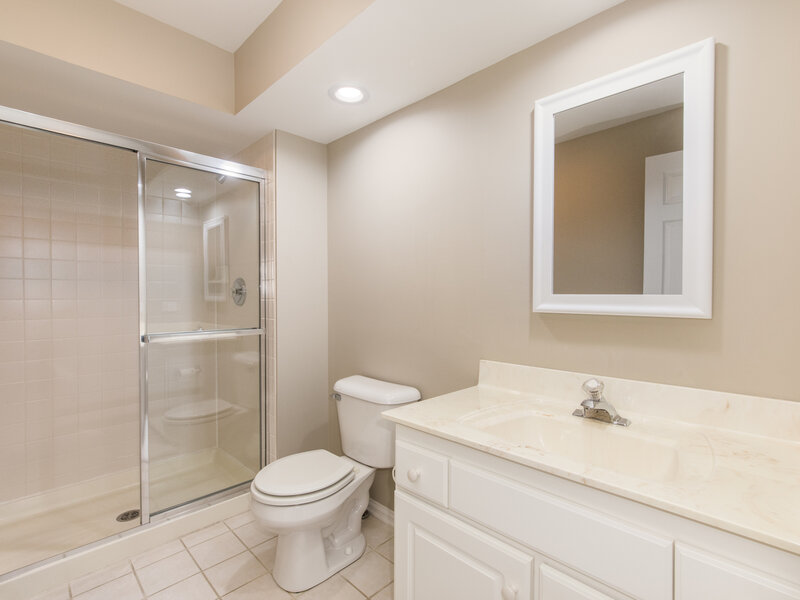 820 Braeman Court Libertyville IL 60048