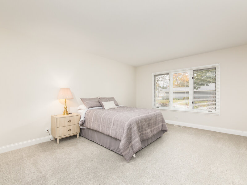 820 Braeman Court Libertyville IL 60048
