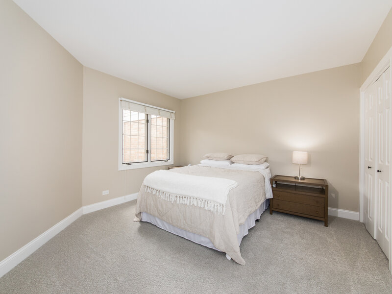 820 Braeman Court Libertyville IL 60048
