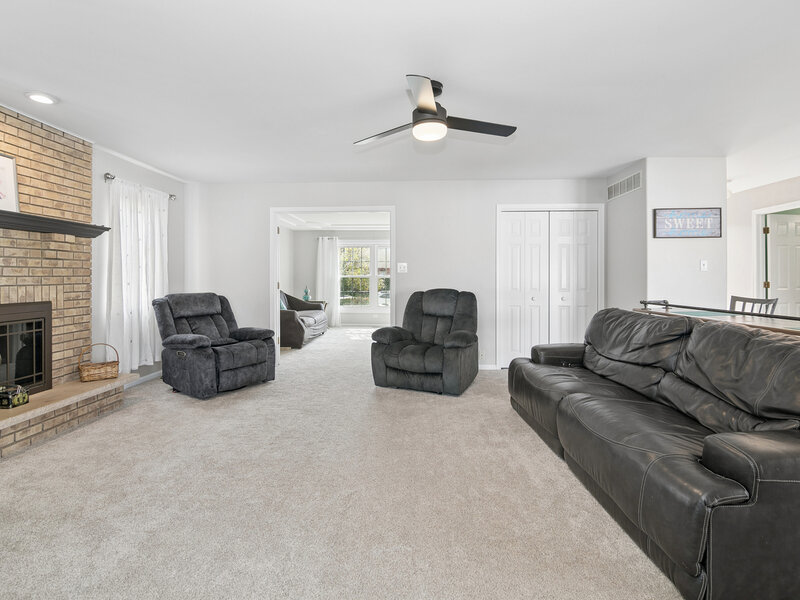 8930 Golden Pheasant Drive Tinley Park IL 60487