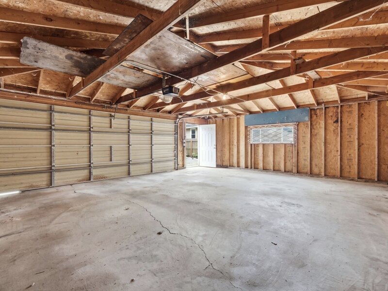 10607 S May Street Chicago IL 60643