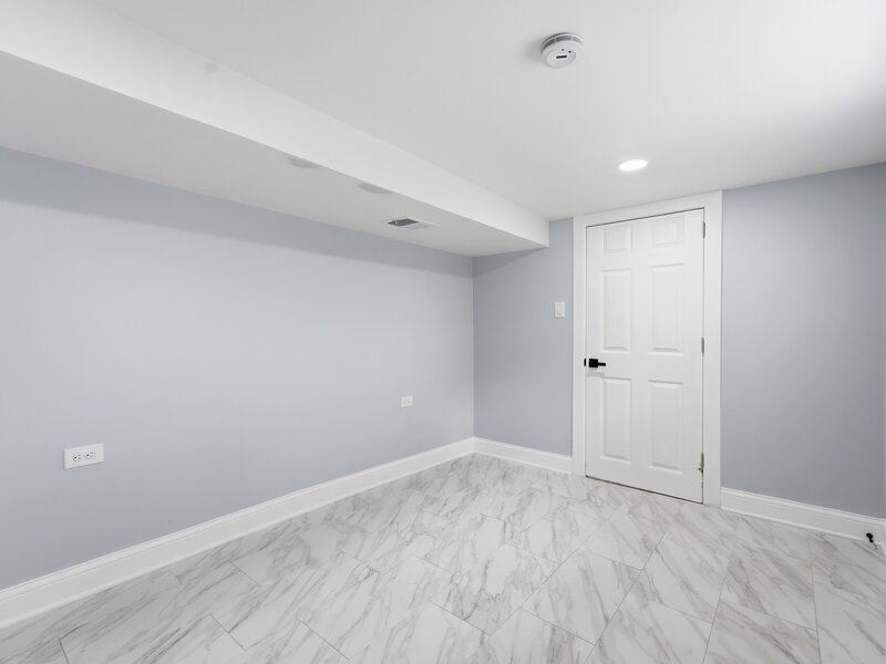 10607 S May Street Chicago IL 60643