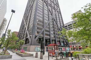 Photo of 175 E Delaware Place Chicago IL 60611 Unit 5721
