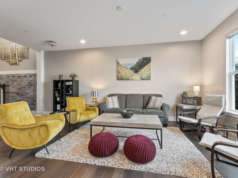 514 Pershing Court Barrington IL 60010