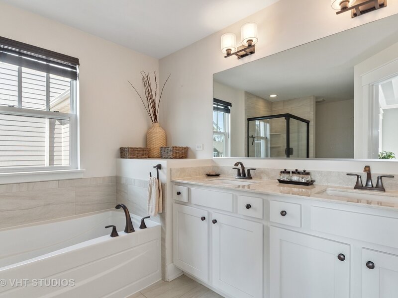 514 Pershing Court Barrington IL 60010