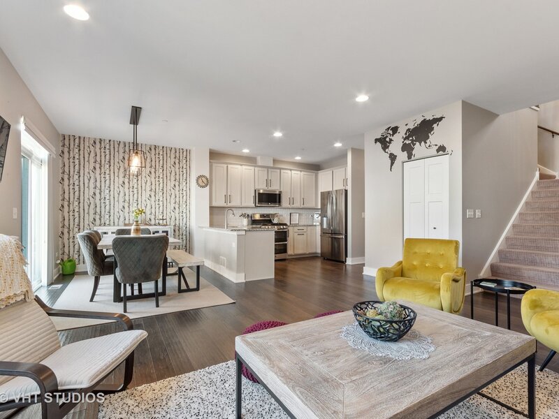 514 Pershing Court Barrington IL 60010