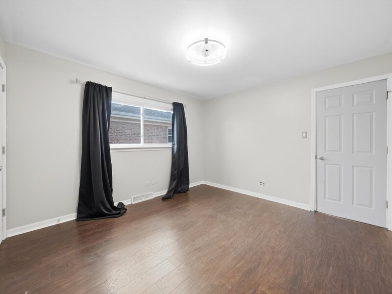 550 Yates Avenue Calumet City IL 60409