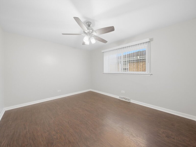550 Yates Avenue Calumet City IL 60409