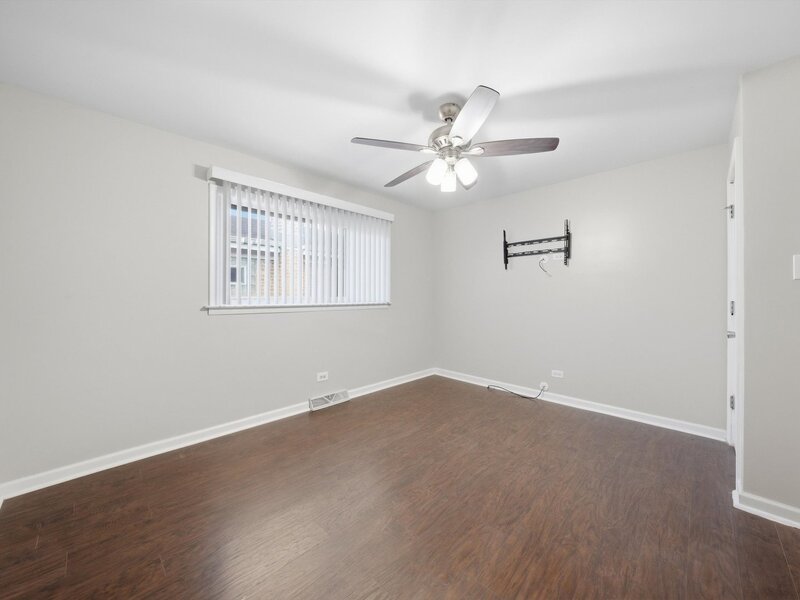 550 Yates Avenue Calumet City IL 60409
