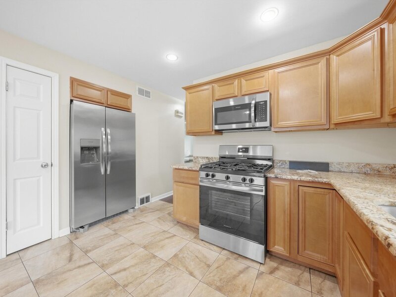 550 Yates Avenue Calumet City IL 60409