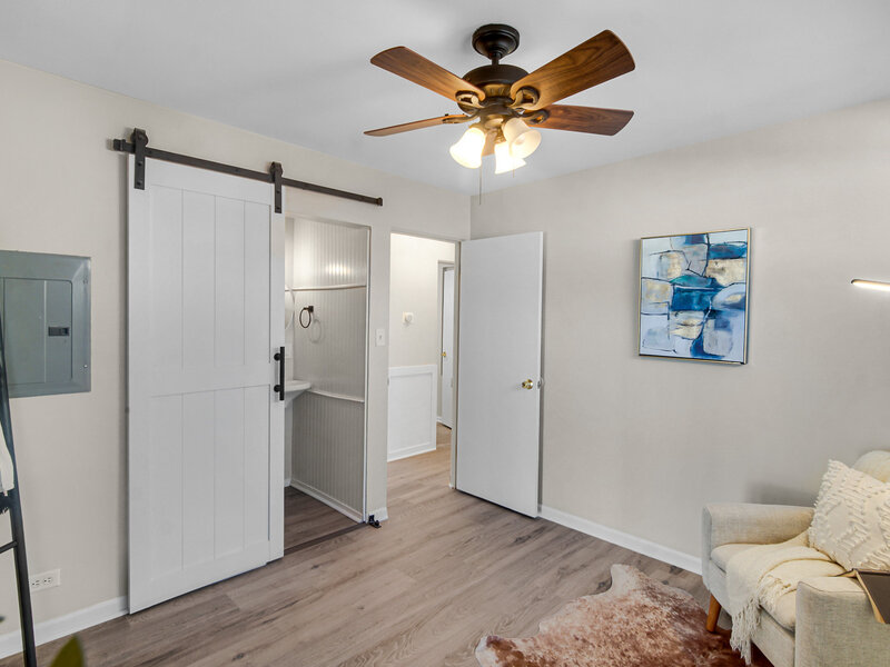 5237 S Natoma Avenue Chicago IL 60638