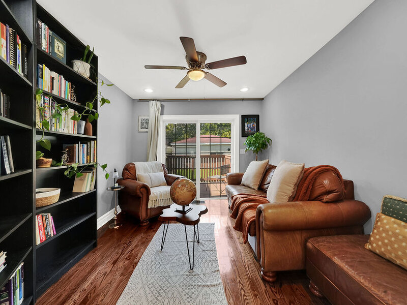 6602 S Hoyne Avenue Chicago IL 60636