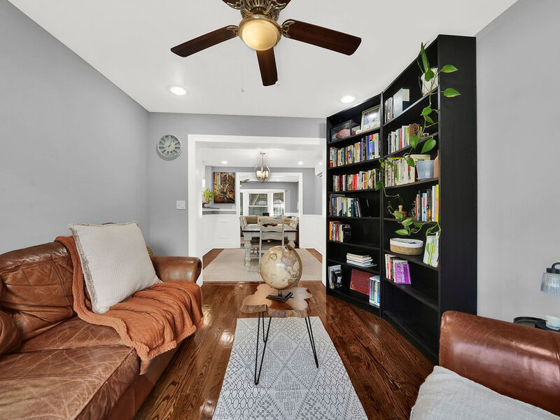 6602 S Hoyne Avenue Chicago IL 60636
