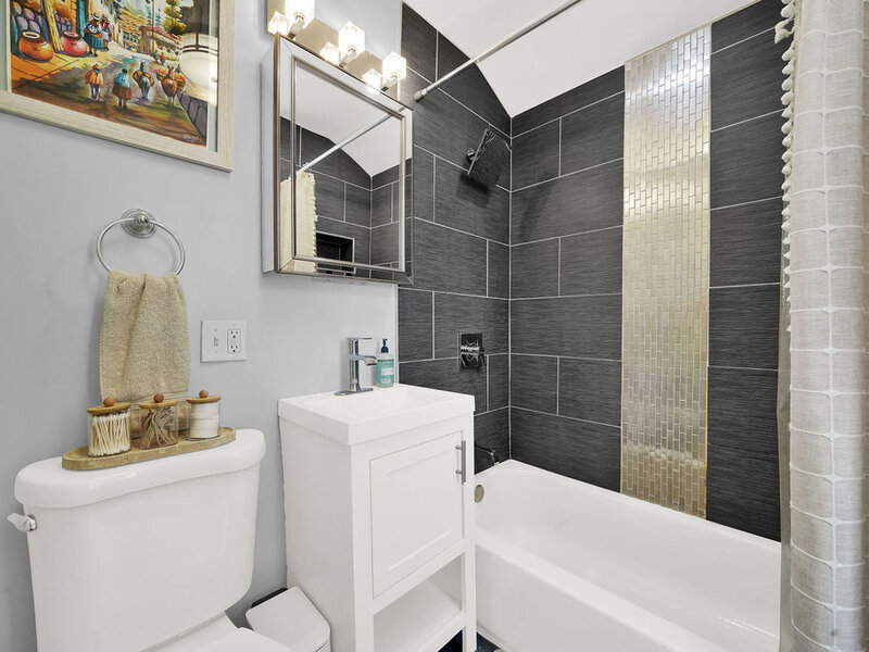 6602 S Hoyne Avenue Chicago IL 60636