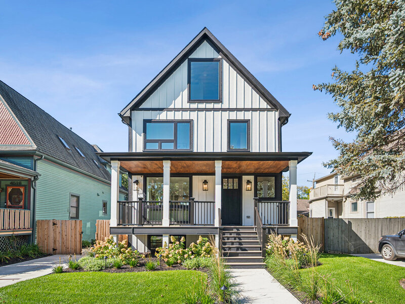 4522 N Kenton Avenue Chicago IL 60630