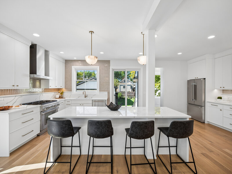 4522 N Kenton Avenue Chicago IL 60630