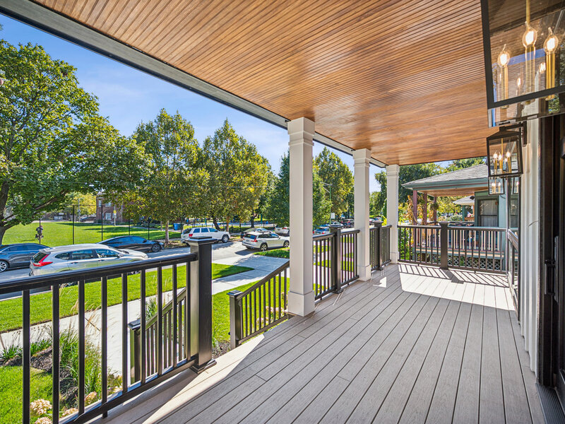 4522 N Kenton Avenue Chicago IL 60630