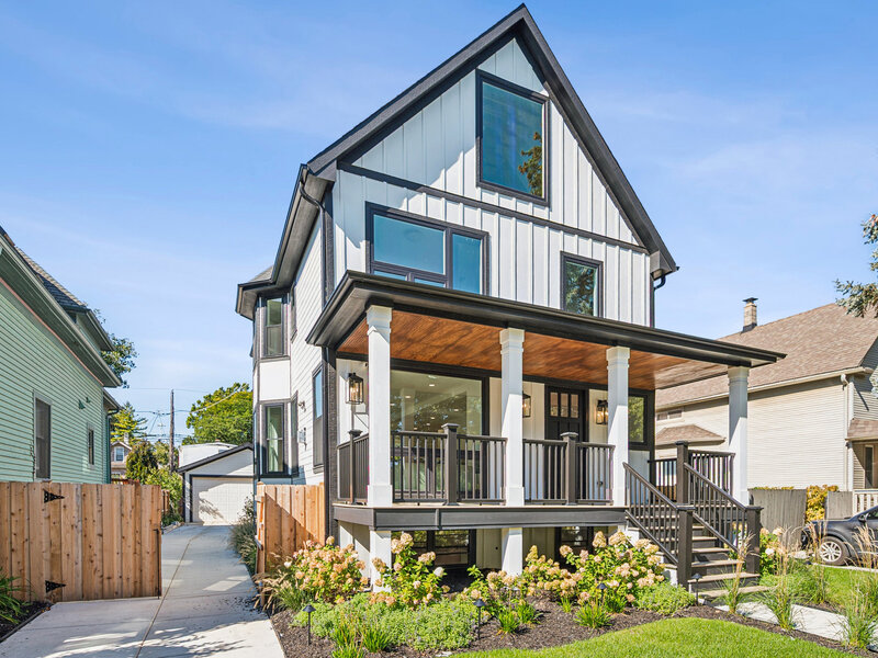 4522 N Kenton Avenue Chicago IL 60630